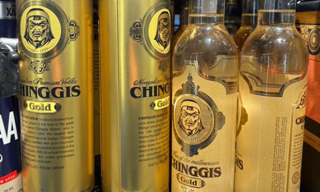 モンゴルのお酒Chinggis Gold（チンギスハーン・ゴールド）の写真